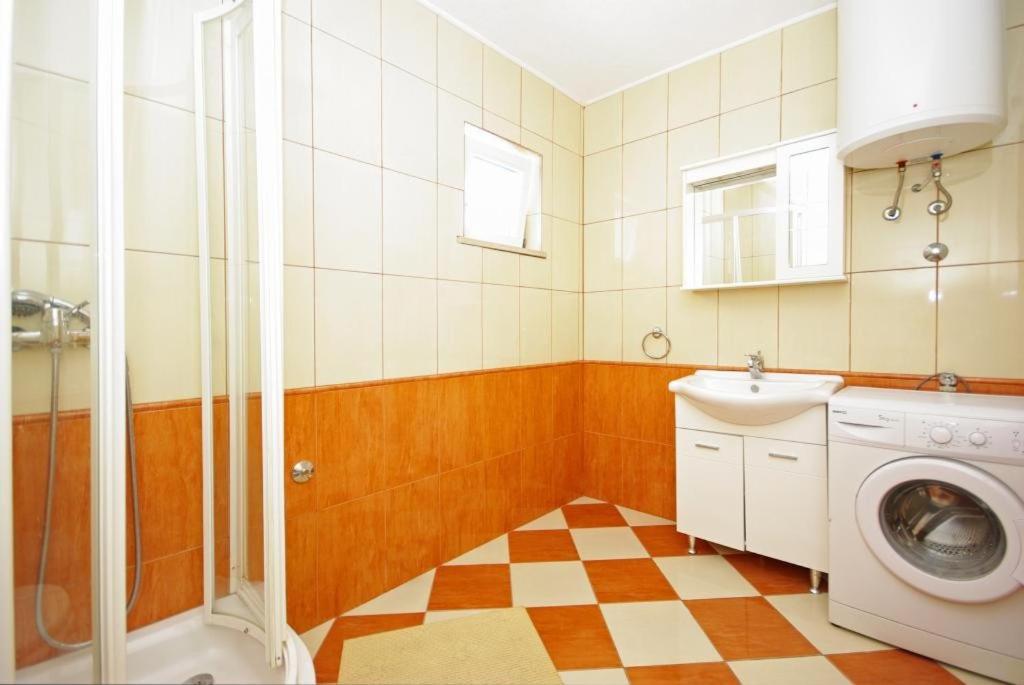 Apartments Villa Rose Sumartin Exterior foto