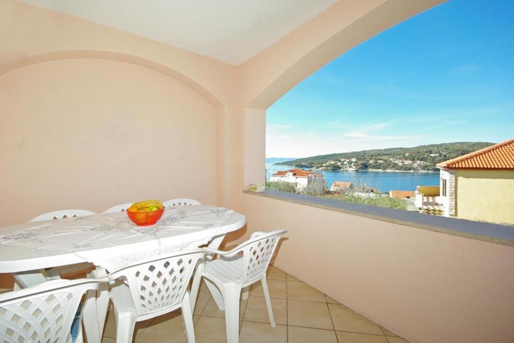 Apartments Villa Rose Sumartin Exterior foto