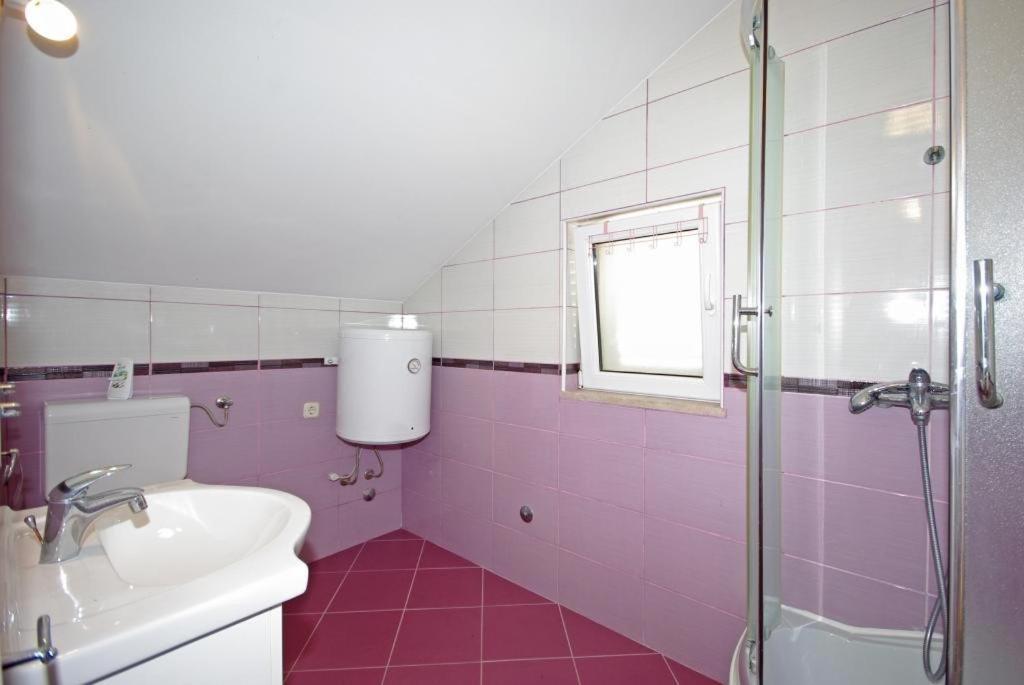 Apartments Villa Rose Sumartin Habitación foto